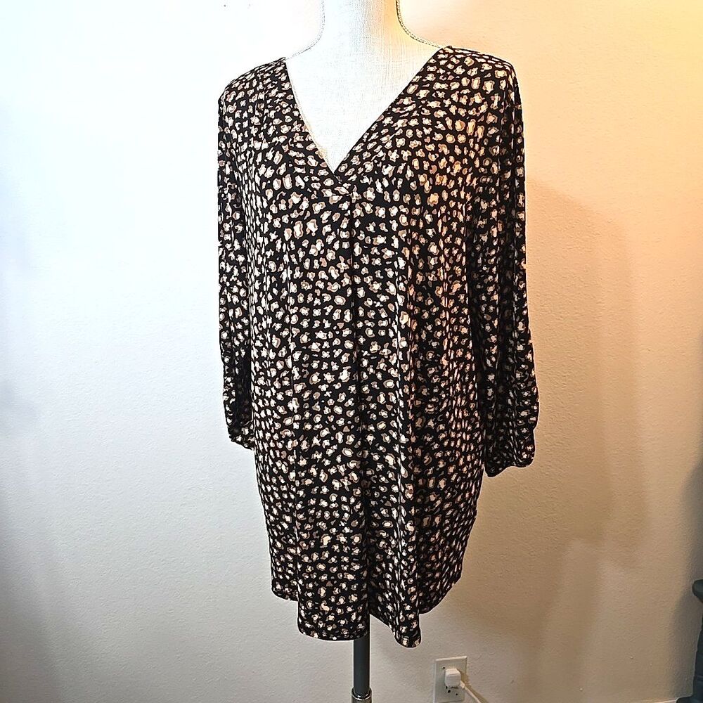 Beacon Women's 3/4 Sleeve Plus Size 2X Abstract Animal Print V-neck Stitch Fix